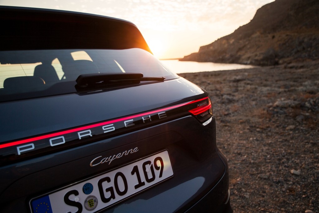 Porsche Cayenne photo 28