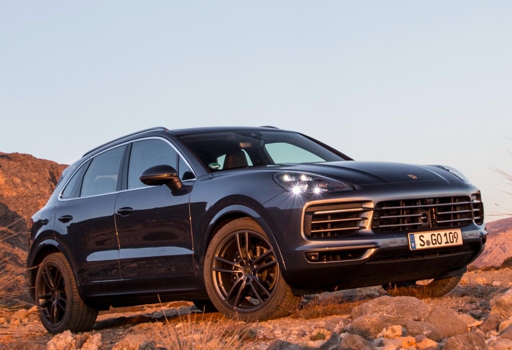 Porsche Cayenne photo 32