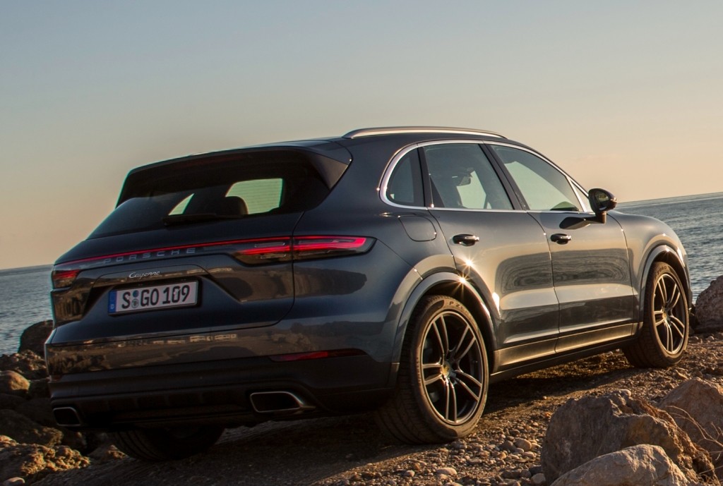 Porsche Cayenne photo 42