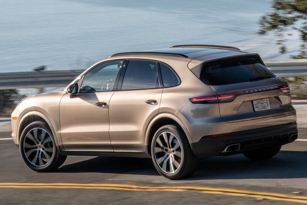 Porsche Cayenne photo 44