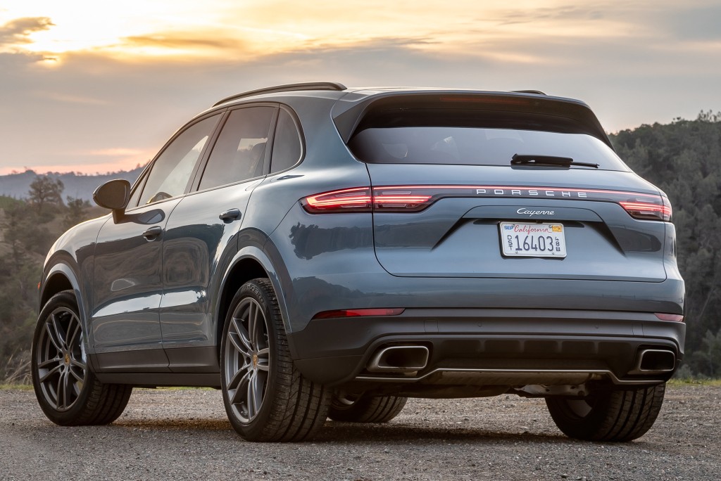 Porsche Cayenne photo 49
