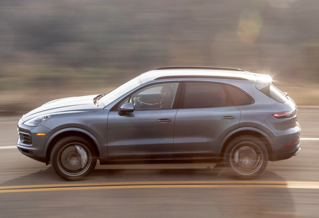 Porsche Cayenne photo 68