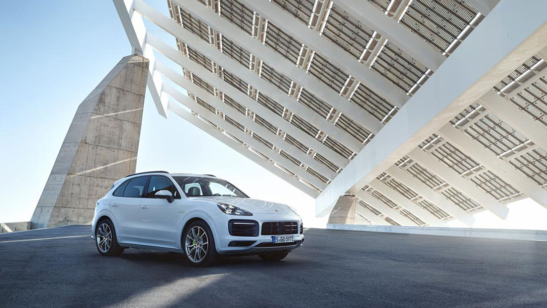 Porsche Cayenne photo 5