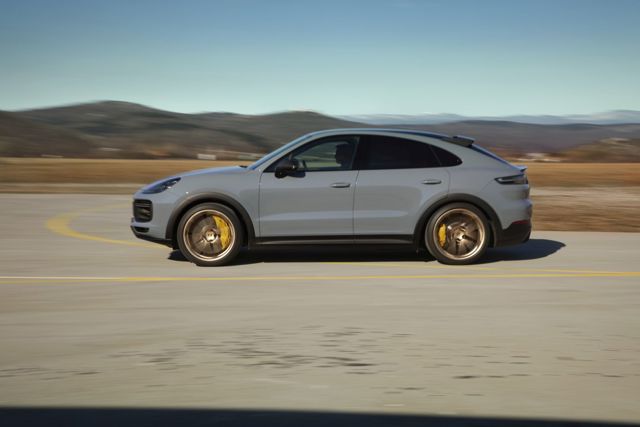 Porsche Cayenne Foto 16