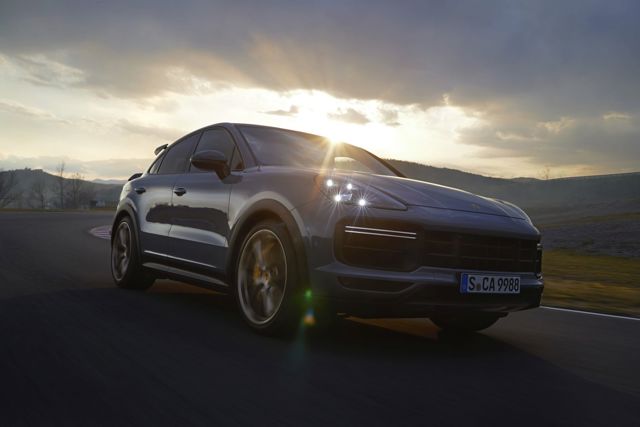 Porsche Cayenne Foto 23