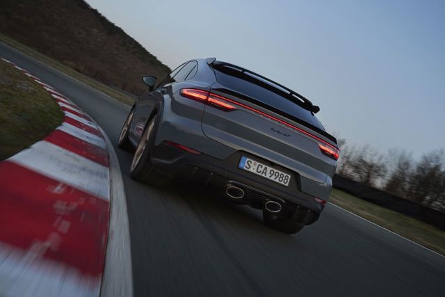 Porsche Cayenne Foto 25