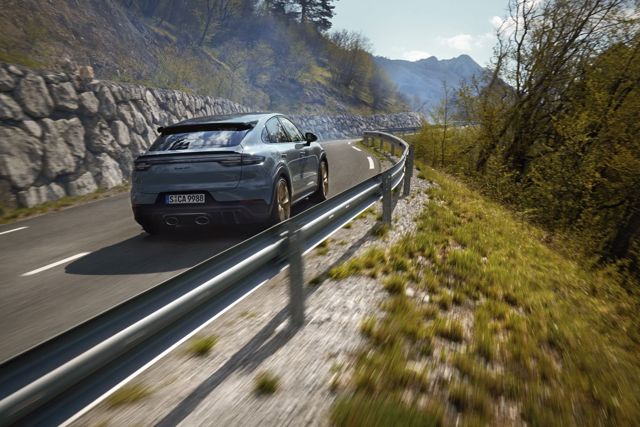 Porsche Cayenne Foto 28