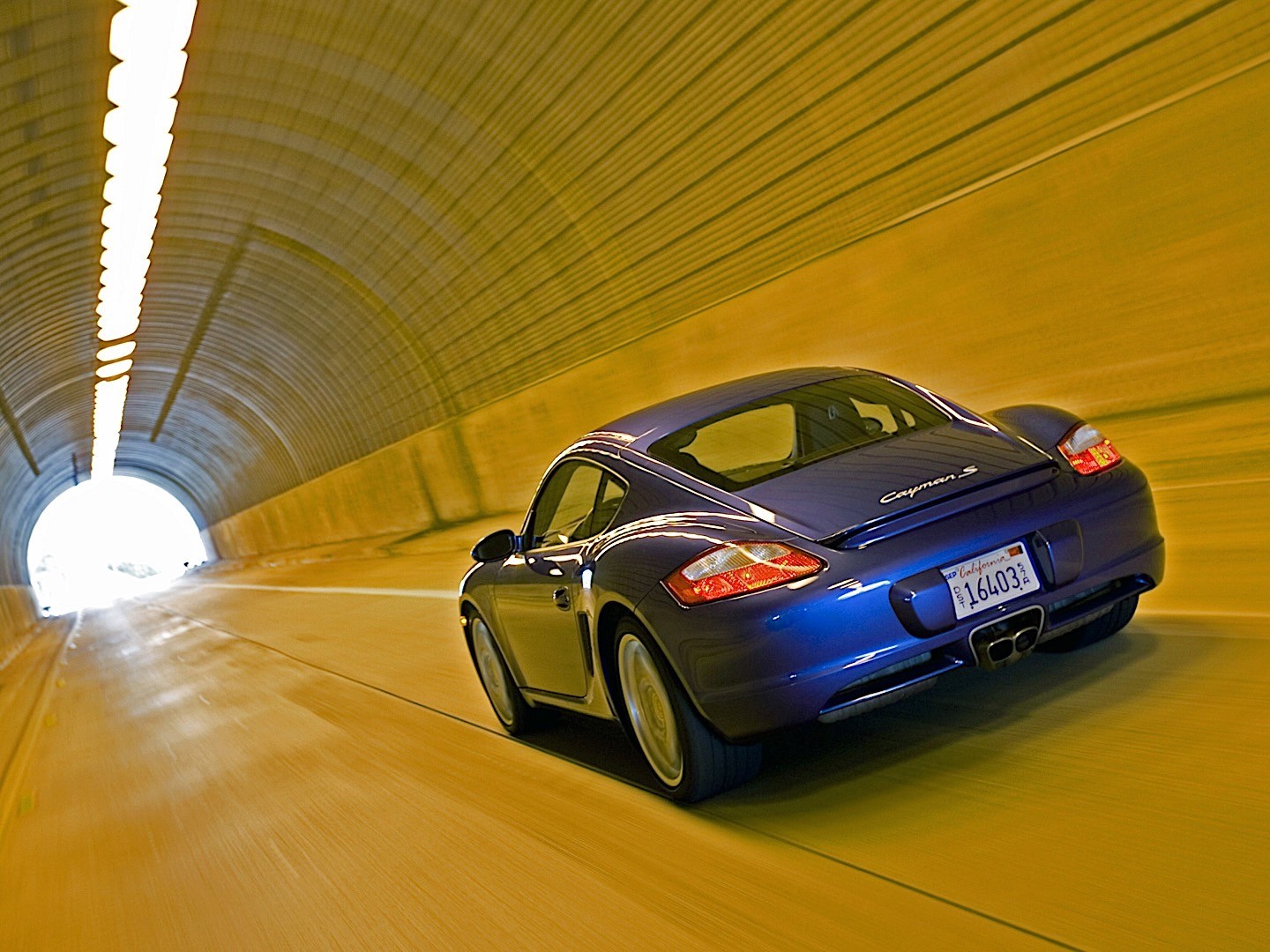 Porsche Cayman S photo 20