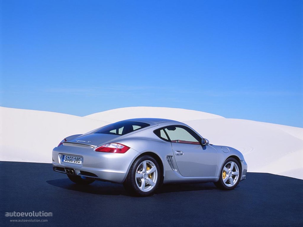 Porsche Cayman S photo 2