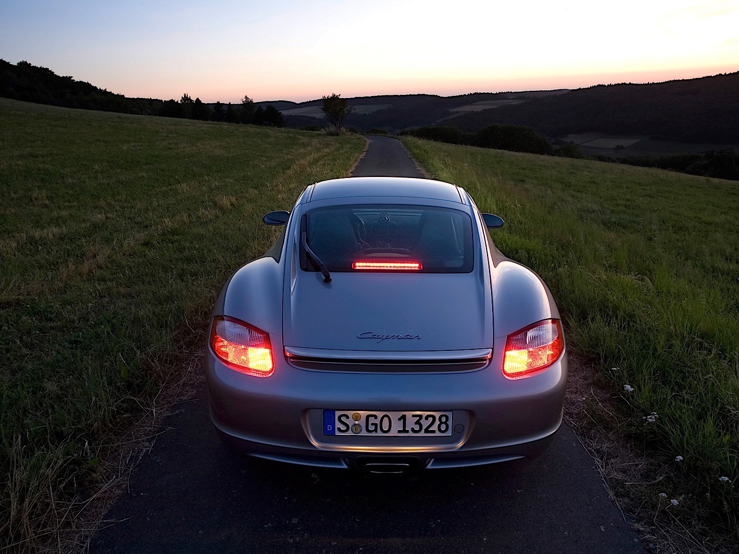 Porsche Cayman photo 19