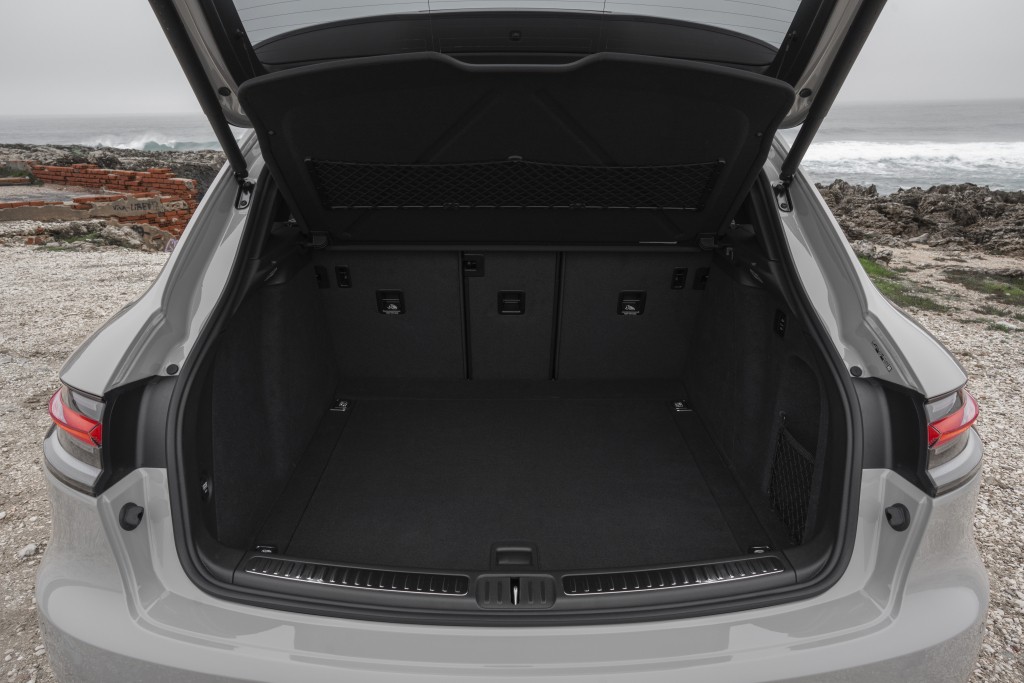 Porsche Macan Gts photo 48