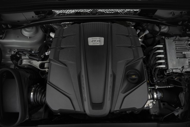 Porsche Macan Gts photo 50