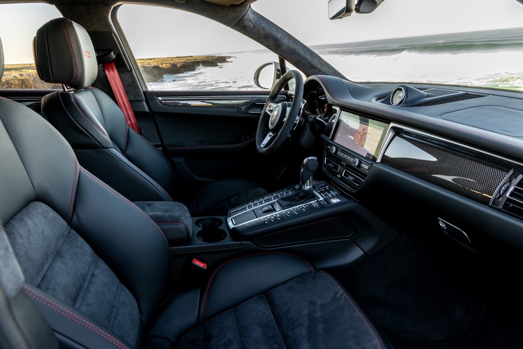 Porsche Macan Gts photo 51