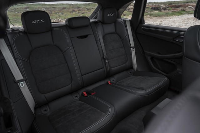 Porsche Macan Gts photo 55