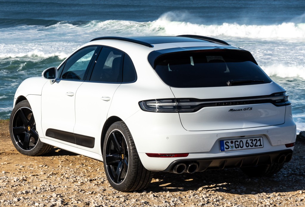 Porsche Macan Gts photo 21
