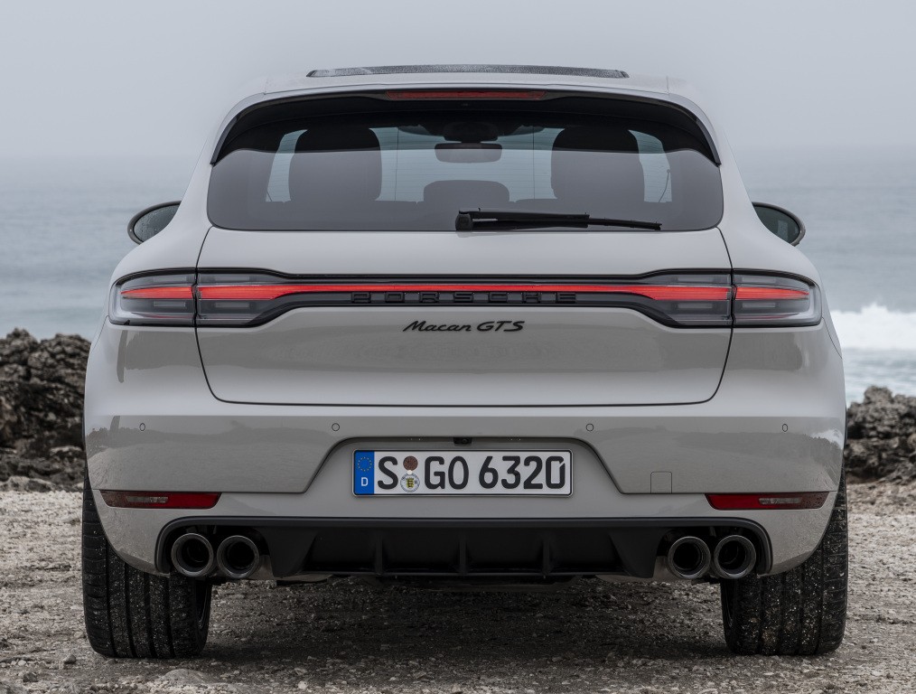 Porsche Macan Gts photo 27