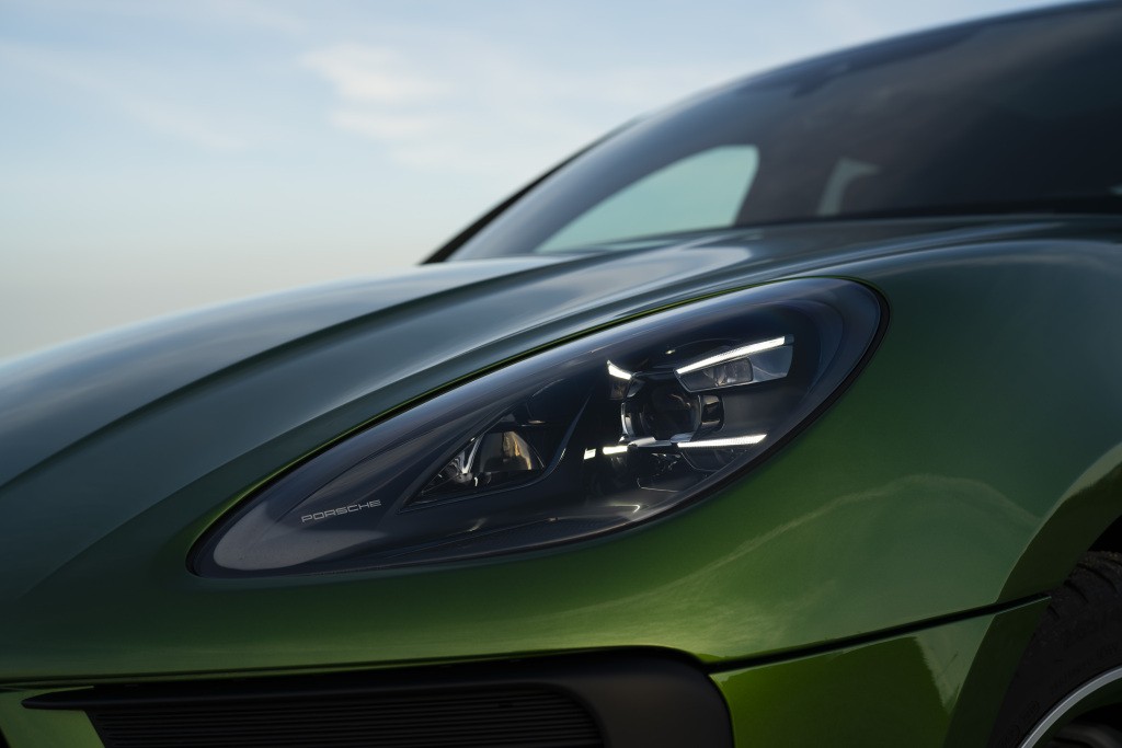 Porsche Macan Gts photo 32