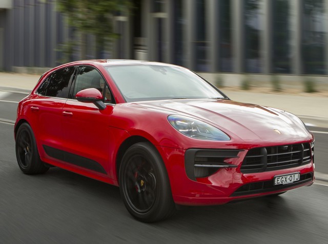 Porsche Macan Gts photo 35