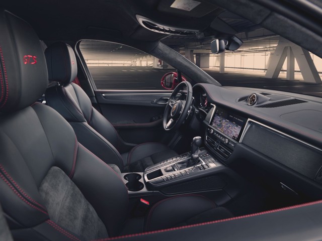 Porsche Macan Gts photo 45