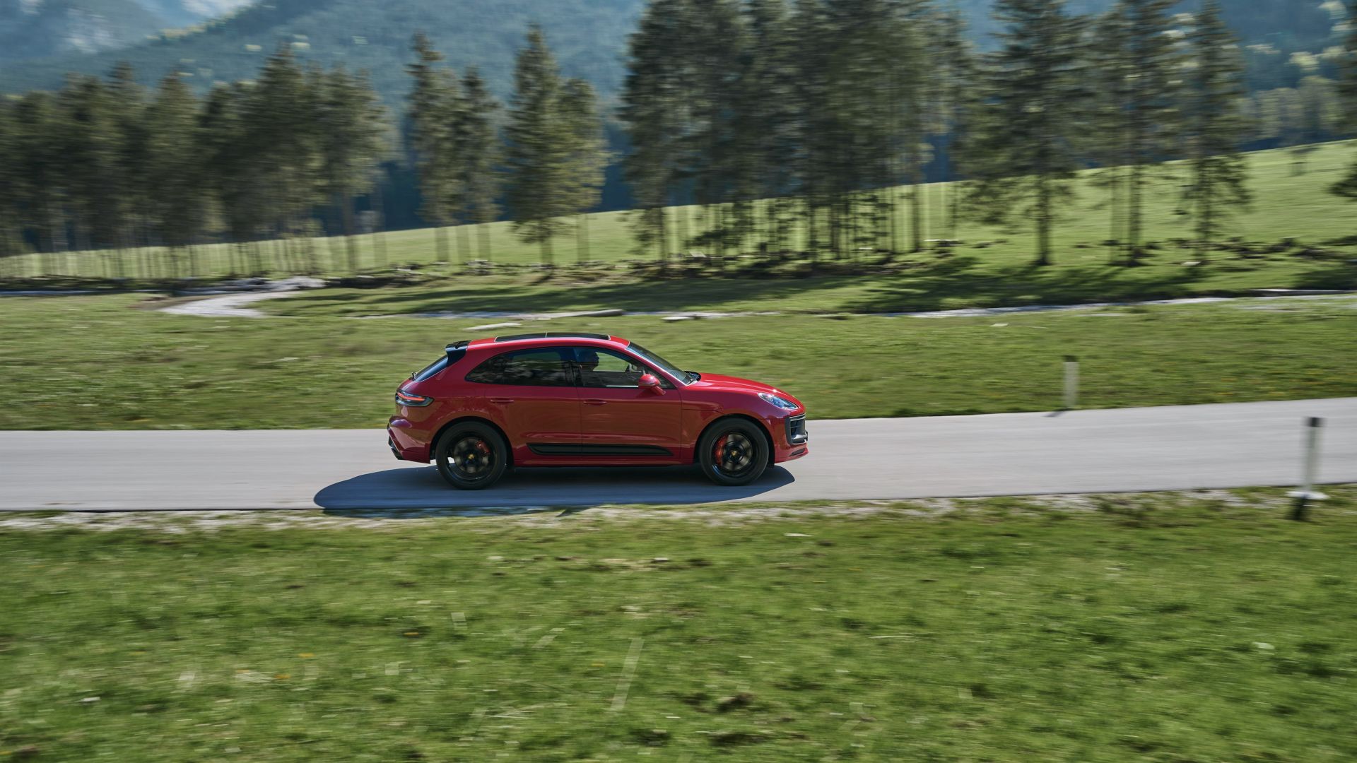Porsche Macan Gts photo 14