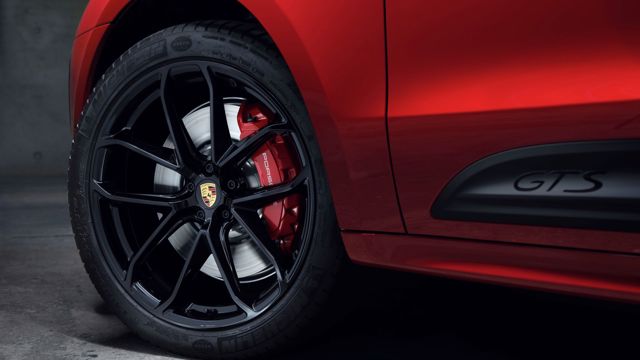 Porsche Macan Gts photo 20