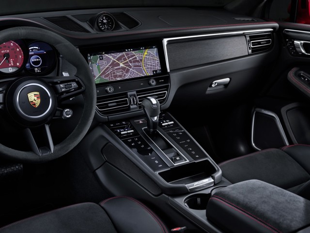 Porsche Macan Gts photo 71