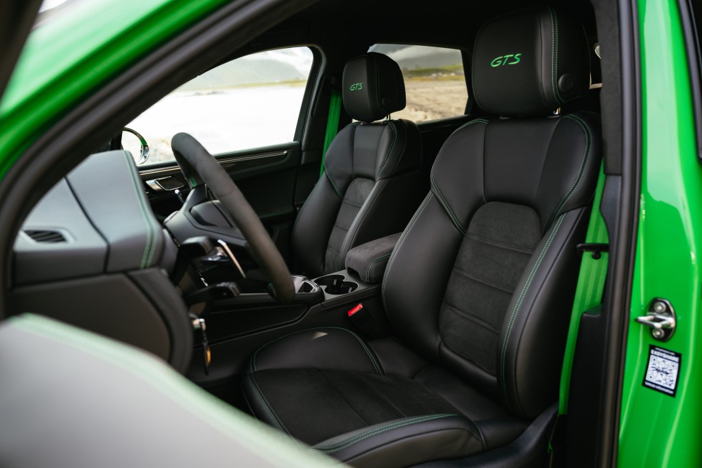 Porsche Macan Gts photo 79