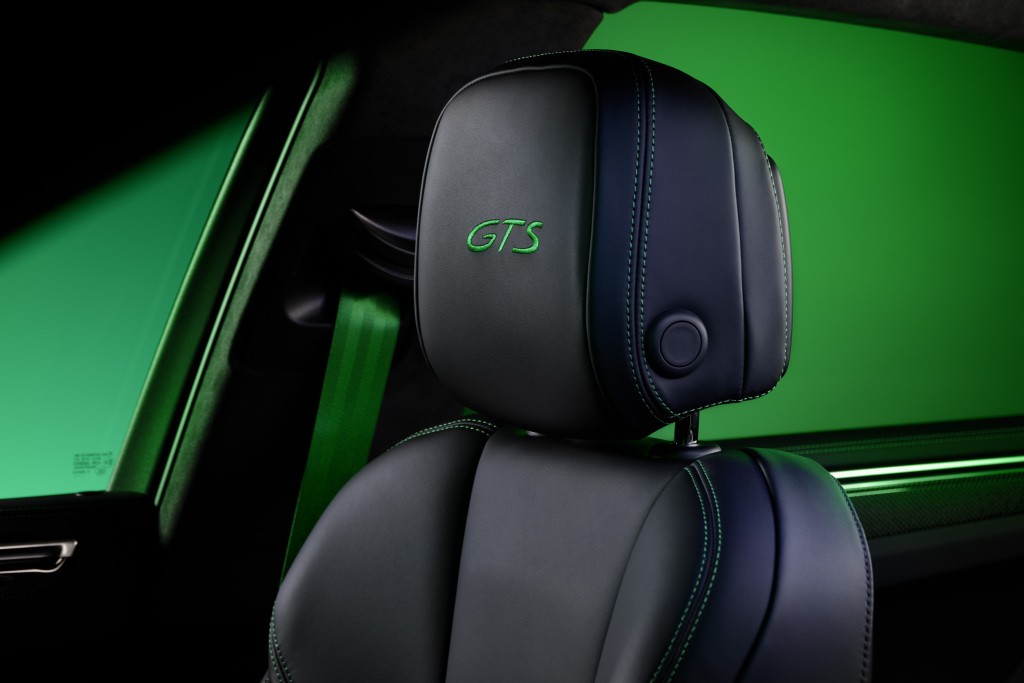 Porsche Macan Gts photo 80