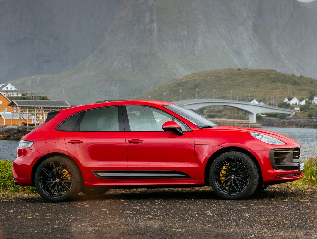 Porsche Macan Gts photo 32