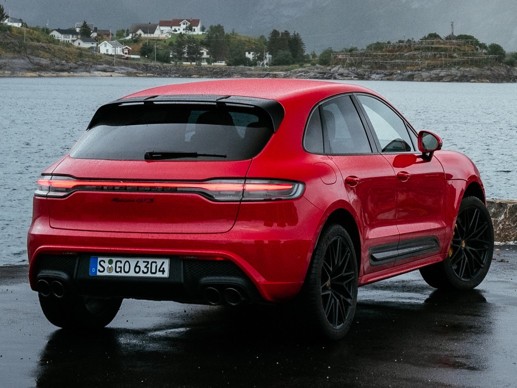 Porsche Macan Gts photo 40