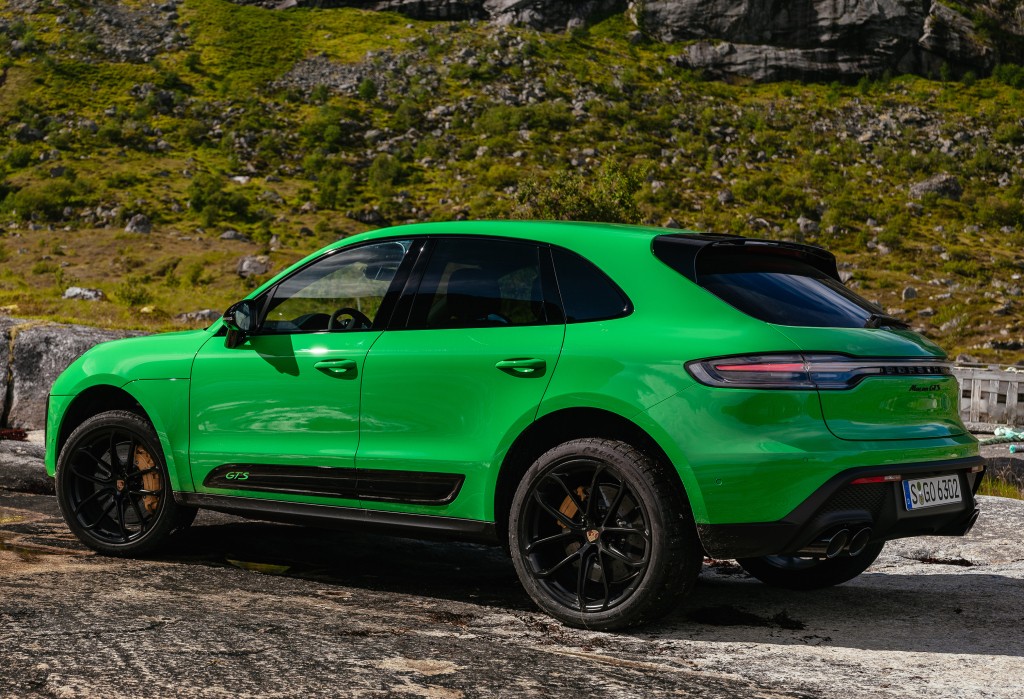 Porsche Macan Gts photo 60