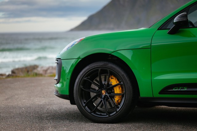 Porsche Macan Gts photo 61