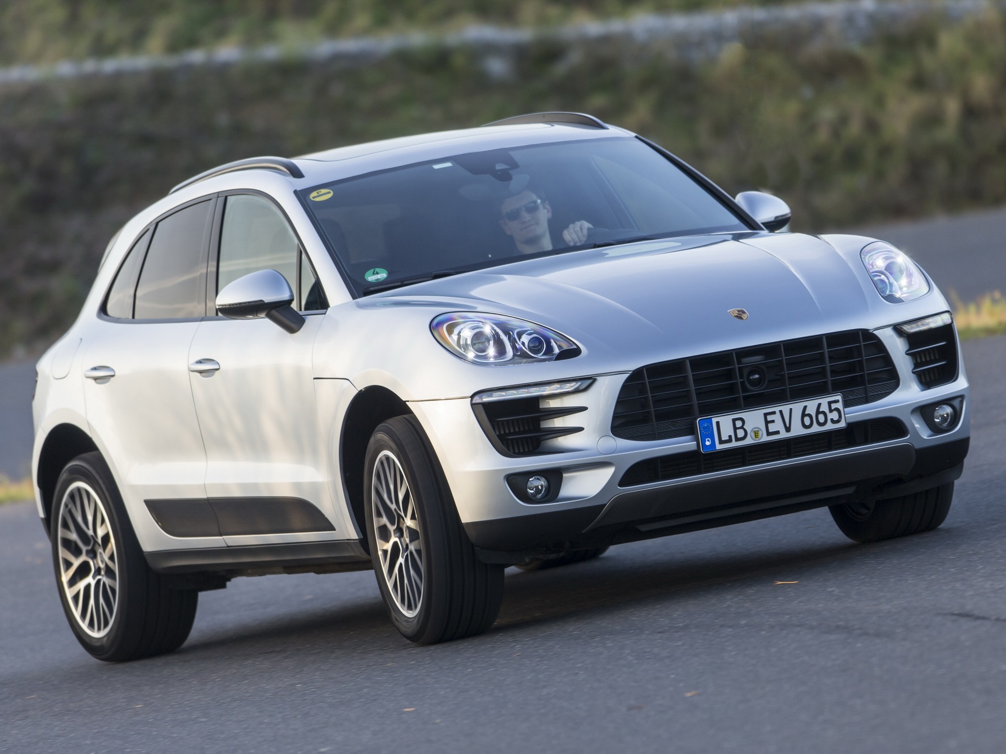 Porsche Macan S photo 42