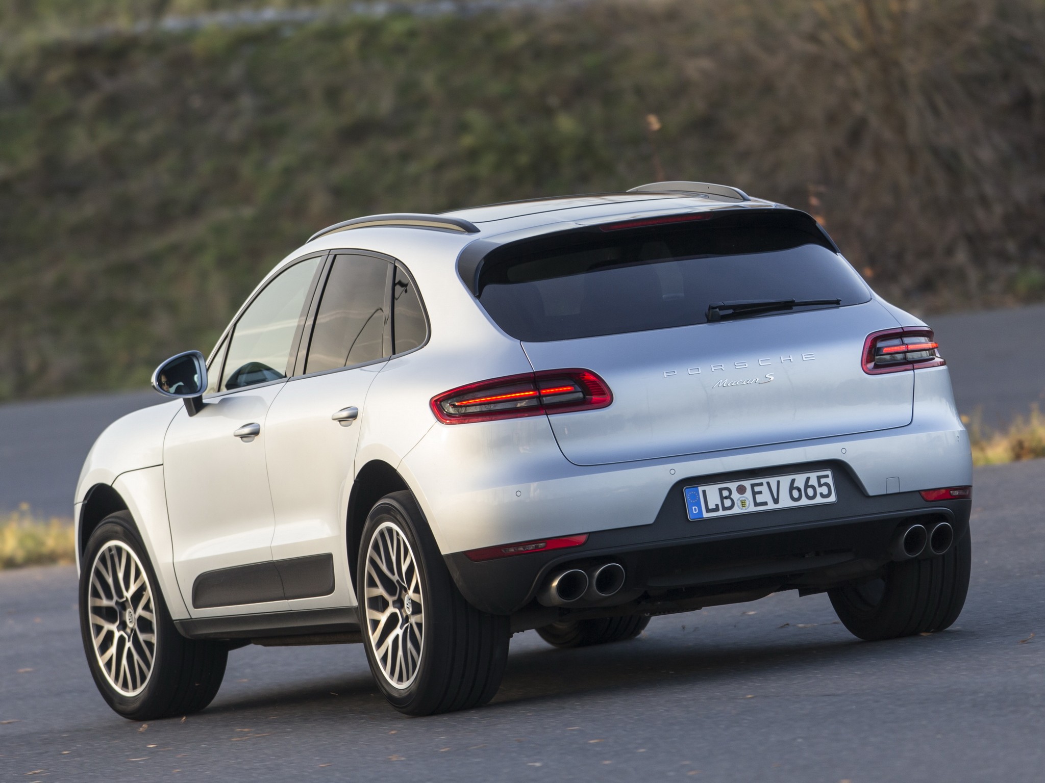 Porsche Macan S photo 44