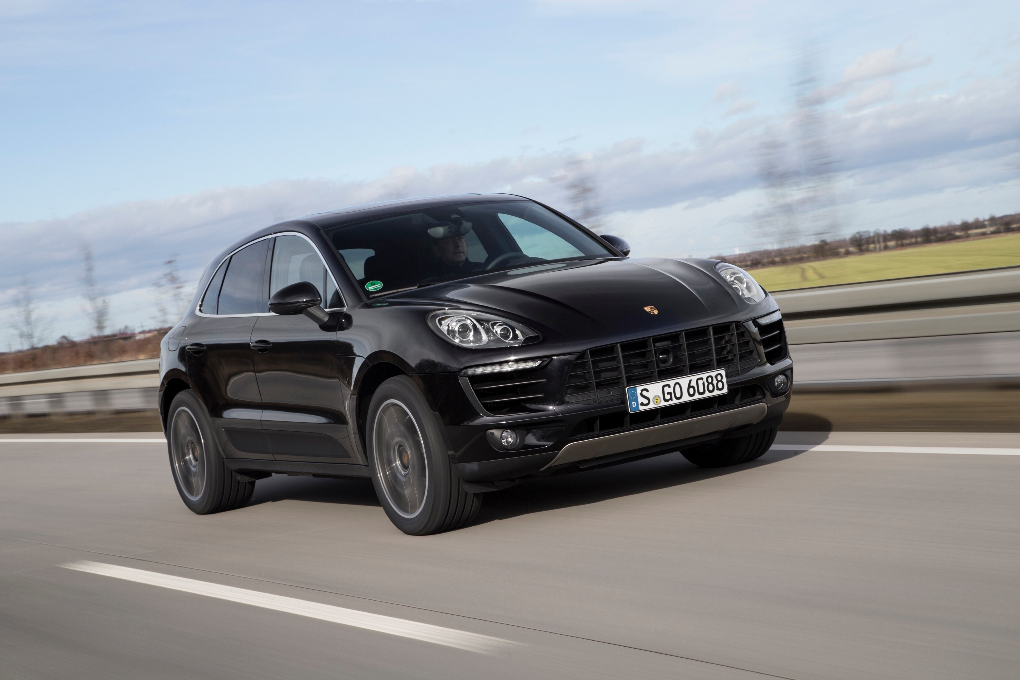 Porsche Macan S photo 51