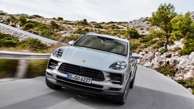 Porsche Macan S photo 3