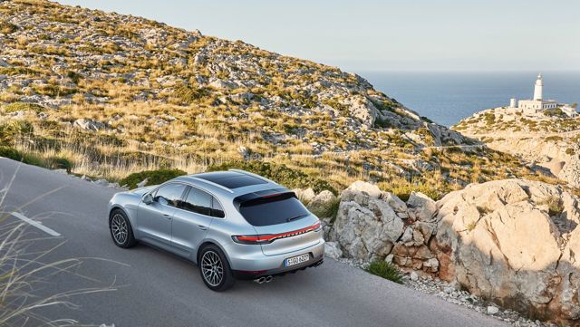 Porsche Macan S photo 7