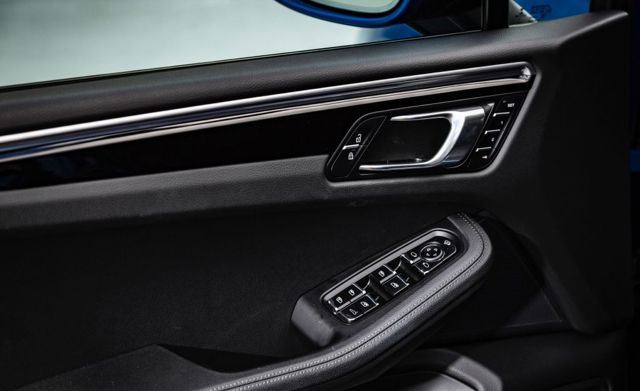 Porsche Macan S photo 55