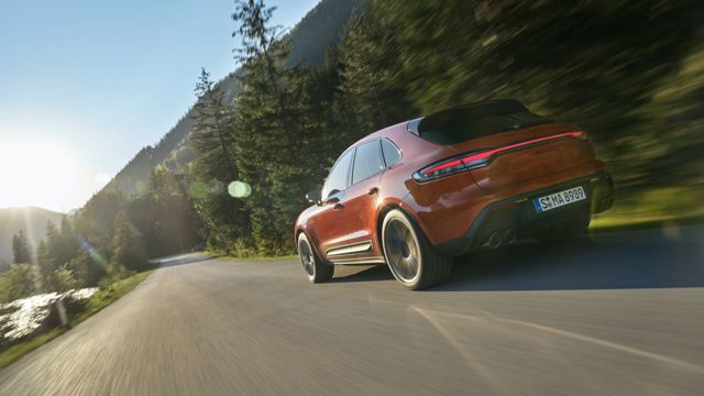 PORSCHE Macan S