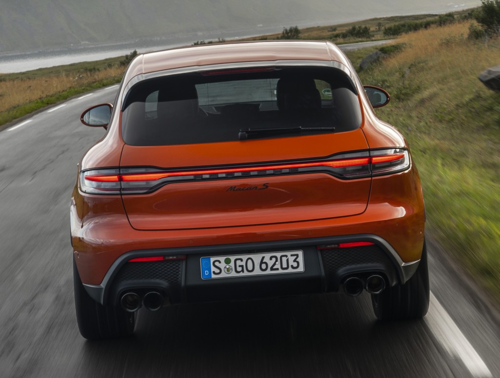 Porsche Macan S photo 19