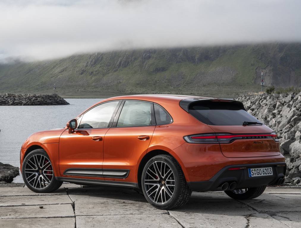 Porsche Macan S photo 21