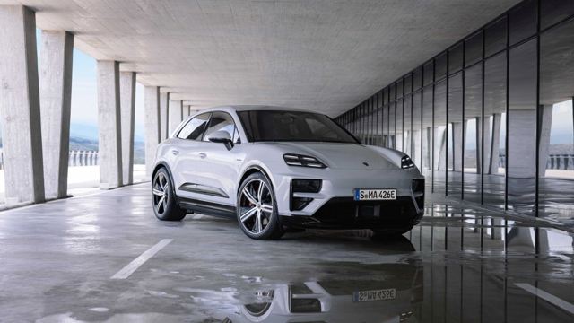 Porsche Macan Turbo Electric Foto 7