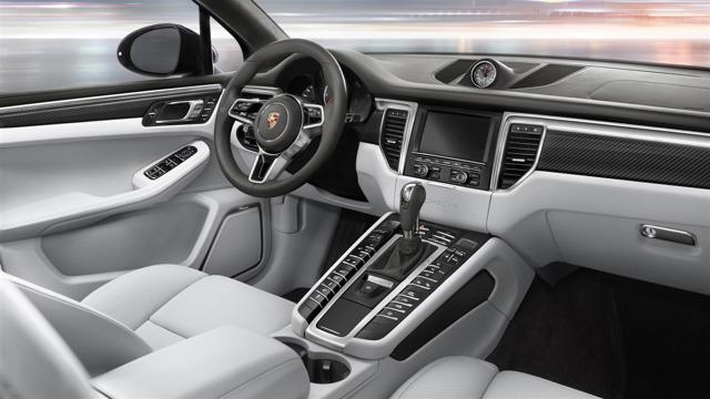 Porsche Macan Turbo foto 48
