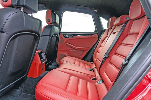 Porsche Macan Turbo foto 59