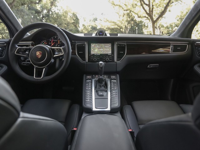 Porsche Macan Turbo foto 61