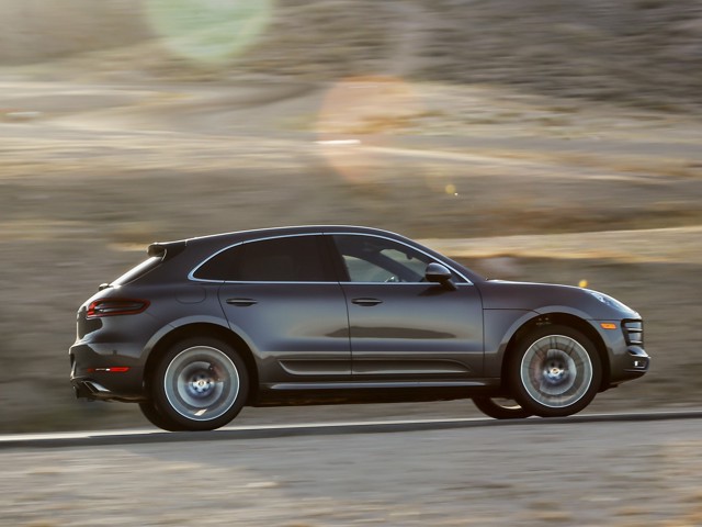 Porsche Macan Turbo foto 29