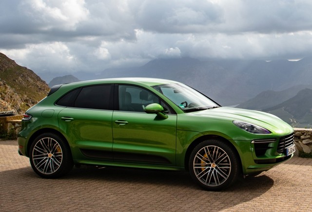Porsche Macan Turbo foto 15