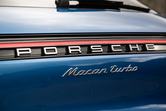 Porsche Macan Turbo foto 23