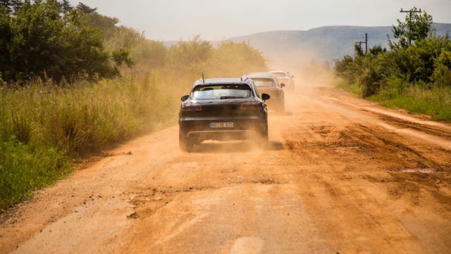 Porsche Macan photo 15