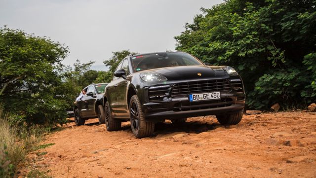 Porsche Macan photo 22